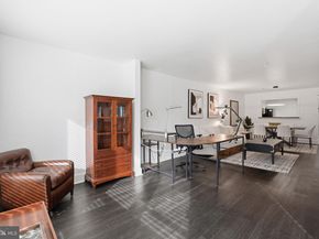 3179 Summit Square Drive 2A2, Oakton VA 22124