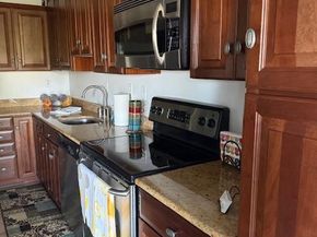 203 Yoakum Parkway 1209, Alexandria VA 22304