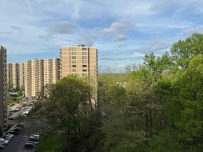 203 Yoakum Parkway 1209, Alexandria VA 22304