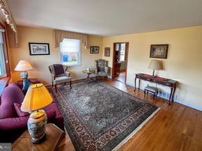 3816 Chalfont Drive, Philadelphia PA 19154