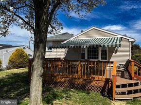 3816 Chalfont Drive, Philadelphia PA 19154