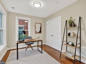 2909 Chancellor's Way NE, Washington DC 20017