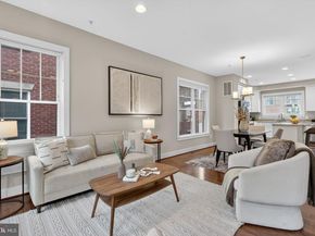 2909 Chancellor's Way NE, Washington DC 20017