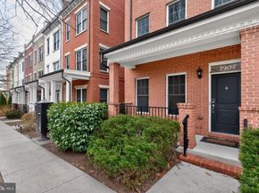 2909 Chancellor's Way NE, Washington DC 20017
