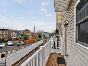 2909 Chancellor's Way NE, Washington DC 20017
