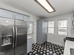 355 Tree Street, Philadelphia PA 19148
