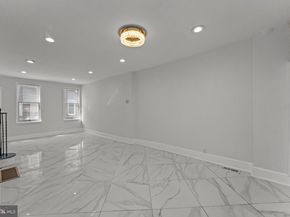 355 Tree Street, Philadelphia PA 19148