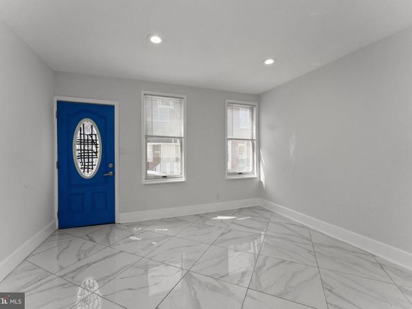 355 Tree Street, Philadelphia PA 19148