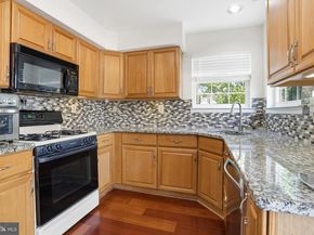 1402 Heron Way, Chalfont PA 18914