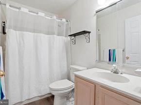 1402 Heron Way, Chalfont PA 18914