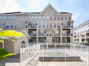 2664 Manhattan Place 305, Vienna VA 22180