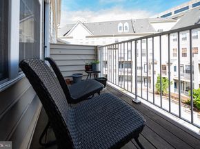 2664 Manhattan Place 305, Vienna VA 22180