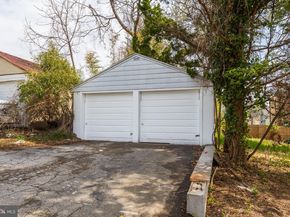 3227 Berkley Avenue, Drexel Hill PA 19026