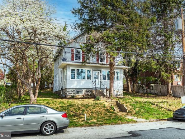 3227 Berkley Avenue, Drexel Hill PA 19026