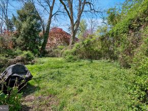 4511 Chester Avenue, Philadelphia PA 19143