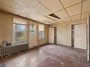 4511 Chester Avenue, Philadelphia PA 19143