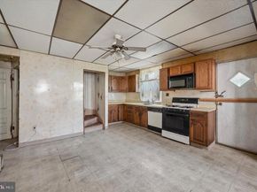 4511 Chester Avenue, Philadelphia PA 19143