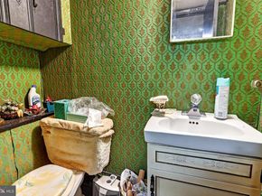 8411 Thouron Avenue, Philadelphia PA 19150