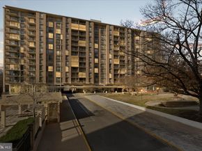 4600 S Four Mile Run Drive S 113, Arlington VA 22204