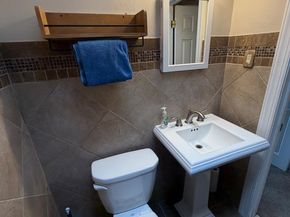 1034 Cedarwood Road, Glenolden PA 19036