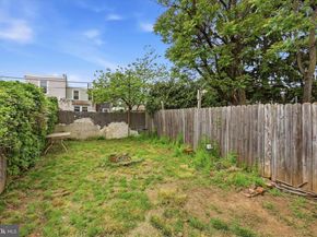 2442 E Gordon Street, Philadelphia PA 19125