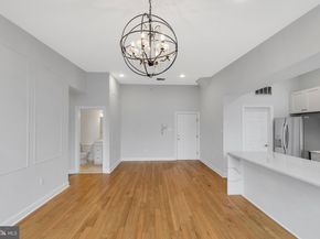 6-10 S Strawberry Street 13, Philadelphia PA 19106