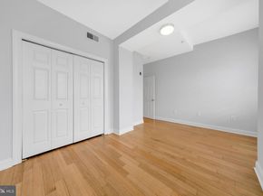 6-10 S Strawberry Street 13, Philadelphia PA 19106