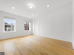 6-10 S Strawberry Street 13, Philadelphia PA 19106