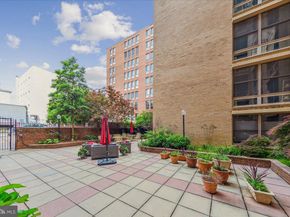 1260 NW 21st Street NW 1000, Washington DC 20036