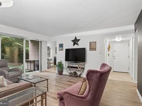 1527 Northgate Square, Reston VA 20190