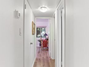 1527 Northgate Square, Reston VA 20190