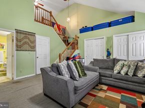 2525 James Madison Circle, Herndon VA 20171