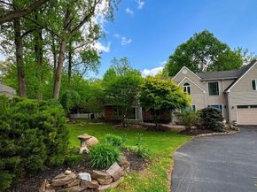 1 Pear Tree Lane, Lafayette Hill PA 19444