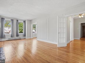 400-14 W Hortter Street 203, Philadelphia PA 19119