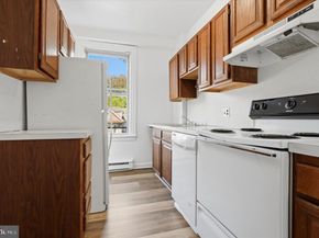400-14 W Hortter Street 203, Philadelphia PA 19119