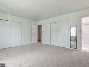 9925 Wingtip Road, Philadelphia PA 19115