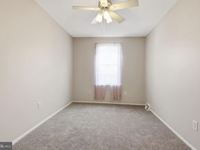 9925 Wingtip Road, Philadelphia PA 19115