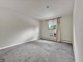 100 E Glenolden Avenue P12, Glenolden PA 19036