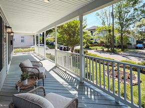 909 19TH Street S, Arlington VA 22202