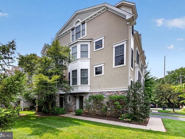 211 Holland Avenue, Ardmore PA 19003