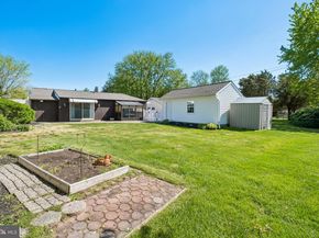 1248 Nolen Road, Abington PA 19001