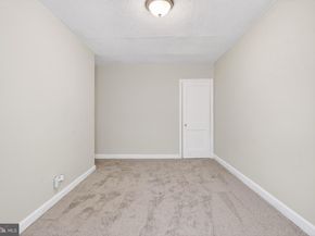 5628 N 18TH Street, Philadelphia PA 19141