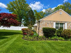 810 N Limekiln Pike, Ambler PA 19002