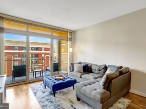 888 N Quincy Street 906, Arlington VA 22203