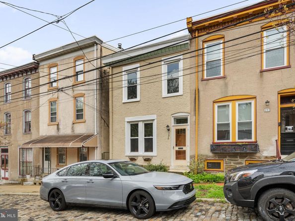 295 Hermitage Street, Philadelphia PA 19127