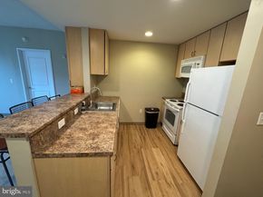 815 Arch Street 208, Philadelphia PA 19107