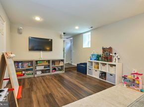 255 N Bryan Street, Arlington VA 22201