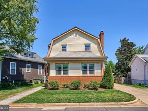 255 N Bryan Street, Arlington VA 22201