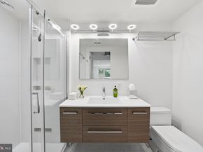 2424 17 Street NW 0101, Washington DC 20009