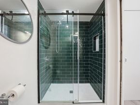 2424 17 Street NW 0101, Washington DC 20009